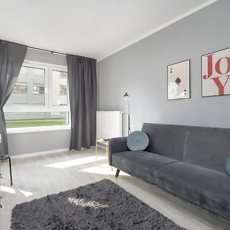 Lejlighed Spacious With Balcony And Gym By Renters